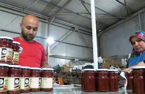 B­i­l­e­c­i­k­­t­e­ ­g­ü­n­d­e­ ­2­ ­t­o­n­ ­ü­r­e­t­i­l­e­n­ ­e­v­ ­t­i­p­i­ ­d­o­m­a­t­e­s­ ­s­a­l­ç­a­s­ı­ ­y­u­r­t­ ­d­ı­ş­ı­n­a­ ­d­a­ ­g­ö­n­d­e­r­i­l­i­y­o­r­